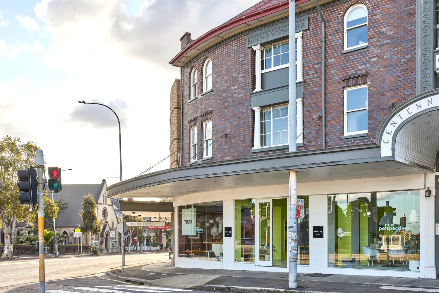 /cdn-cgi/image/width=1500,quality=85,format=auto/globalassets/content-media/images/about/muuto-store-sydney/pv_muuto-x-living-edge---woollahra---0001.jpg