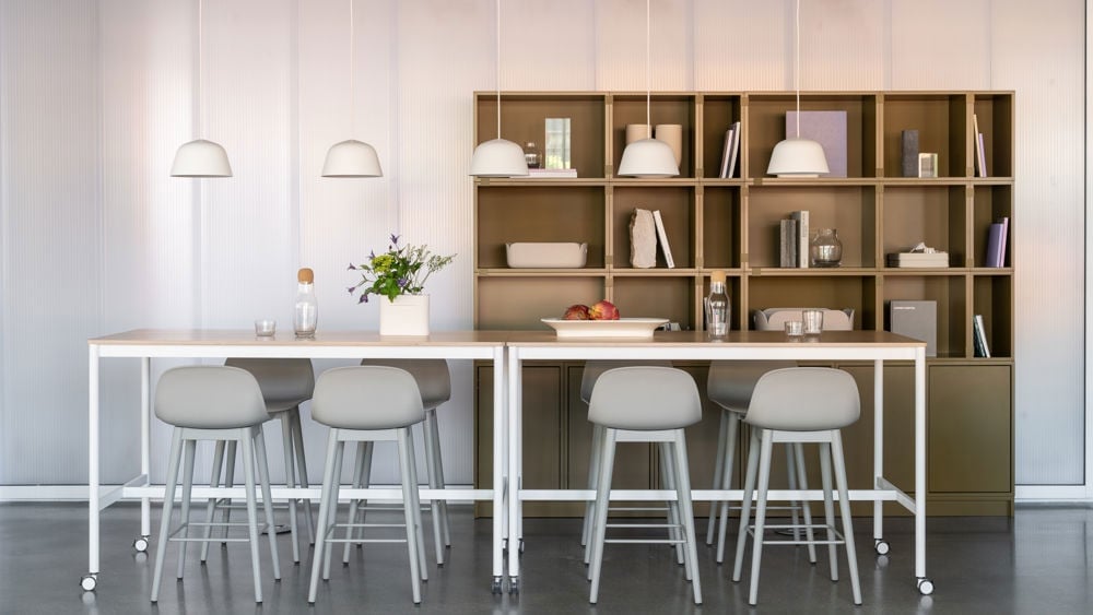 /cdn-cgi/image/width=1500,quality=85,format=auto/globalassets/content-media/images/design-days/touchdown-space/chicago-neocon-muuto-2024-low-res-28.jpg