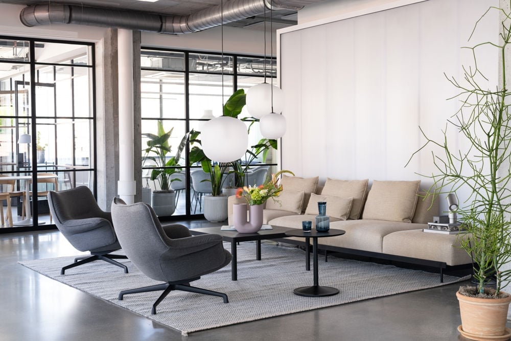 /cdn-cgi/image/width=1500,quality=85,format=auto/globalassets/content-media/images/design-days/work-lounge/chicago-neocon-muuto-2024-low-res-48.jpg
