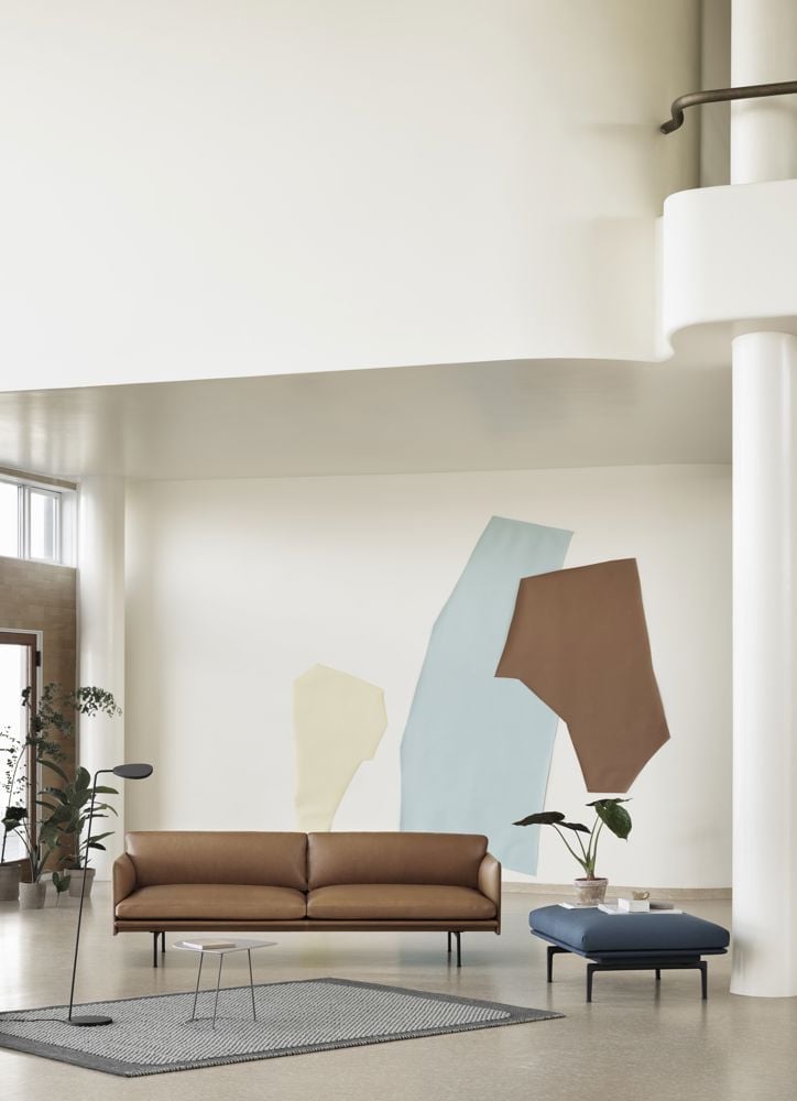 outline-refine-3-seater-pouf-pebble-airy-half-leaf-floor-muuto-org.jpg