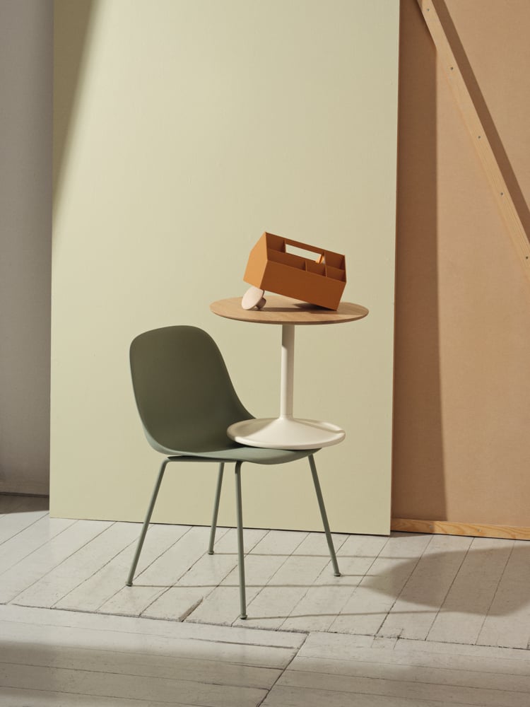 fiber-side-chair-soft-side-table-sketch-toolbox-dots-sustainability-muuto.png