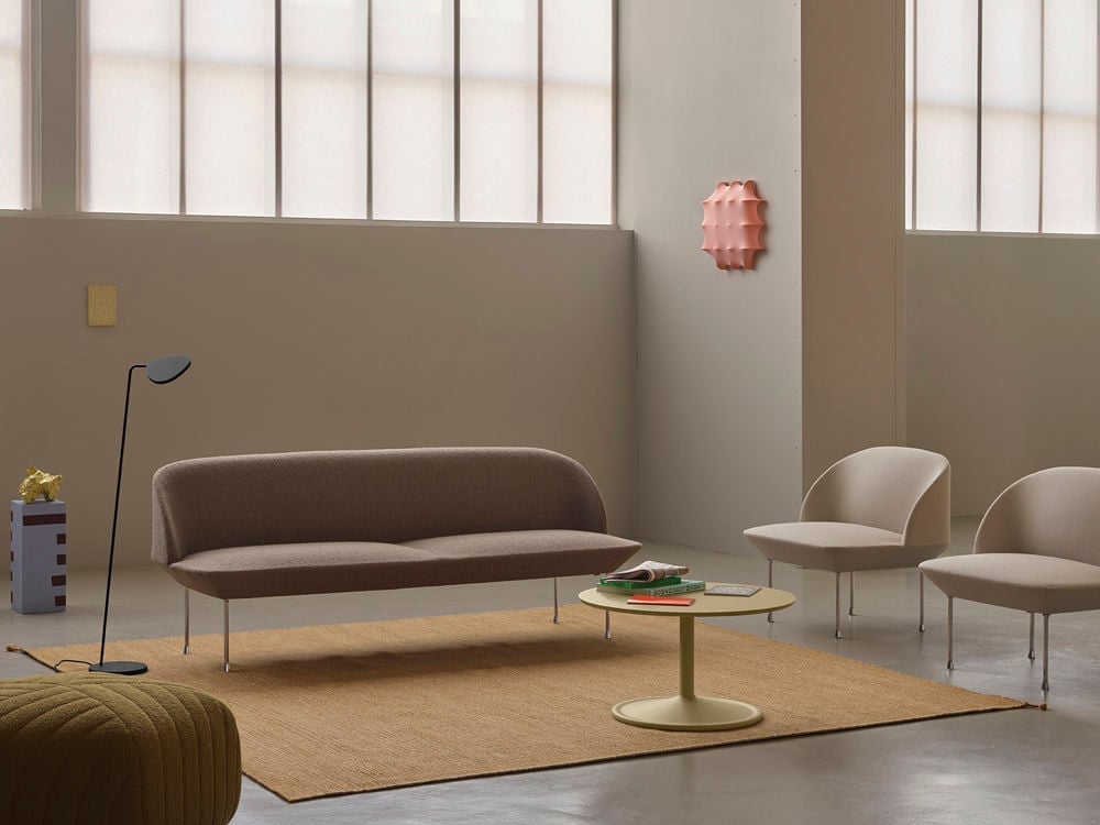 /cdn-cgi/image/width=1500,quality=85,format=auto/globalassets/content-media/images/plp/sofas/lounge-chairs/oslo-3-seater-sofa-hearth-6-chrome-oslo-1-seater-vidar-146-chrome-ply-burnt-orange-soft-beige-green-five-hearth-8-low-res.jpg