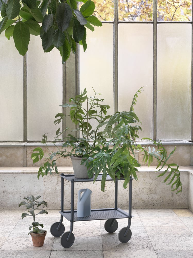 /cdn-cgi/image/width=1500,quality=85,format=auto/globalassets/content-media/images/plp/storage/small-storage/flow-trolley-2-layer-blue-grey-tub-jug-muuto-org.png