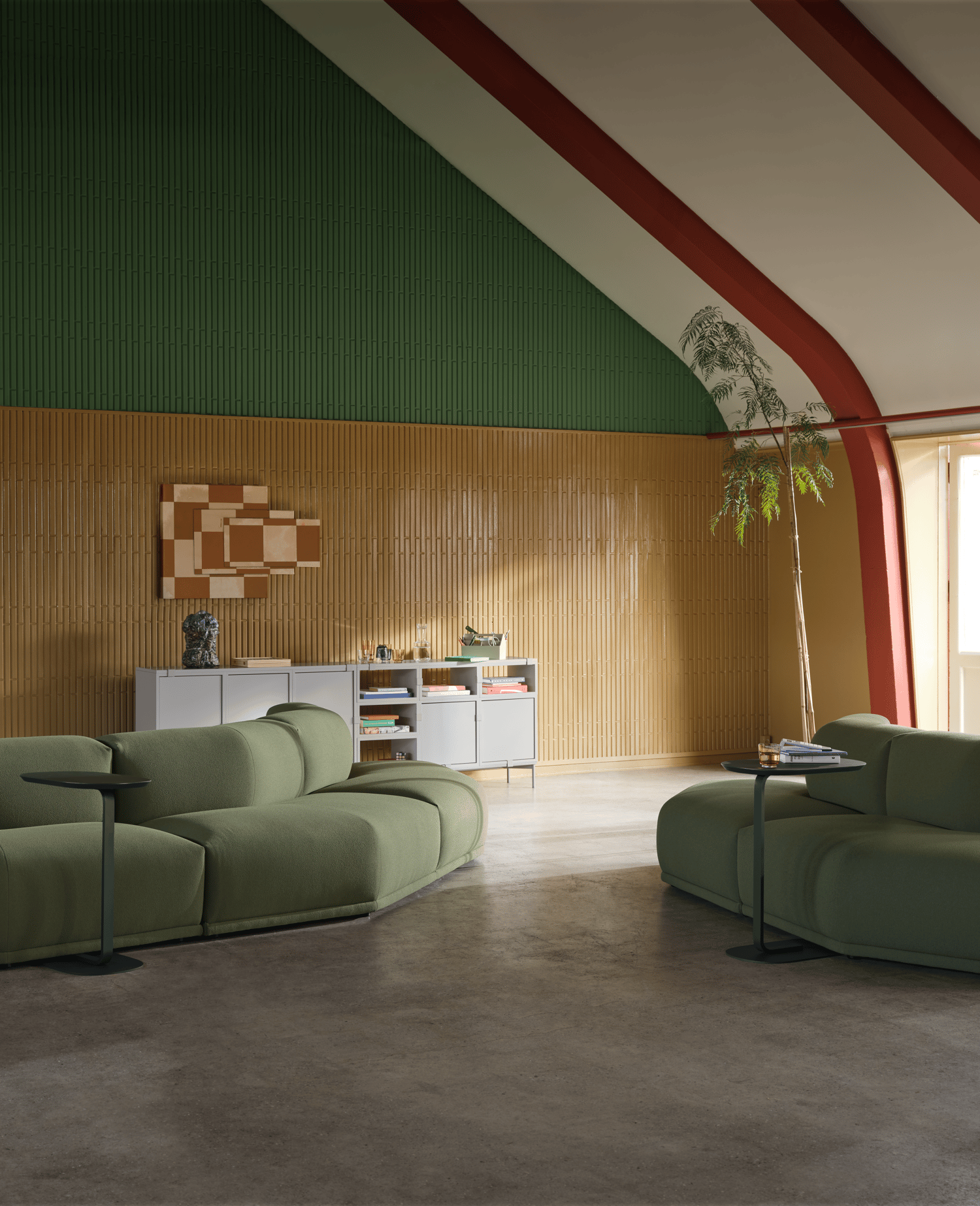 /cdn-cgi/image/width=1500,quality=85,format=auto/globalassets/content-media/images/products/shop-by-family/connect-modular-sofa/connect-sofa-6-seater-grain-68243-stacked-sideboard-2-grey-relate-dark-green-fine-wall-ceiling-config-2.png