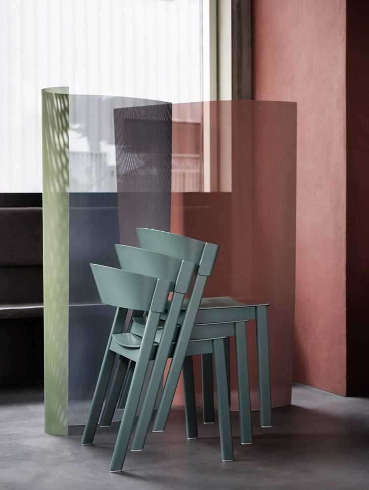 cover-side-chair-green-stackable-3-muuto-org