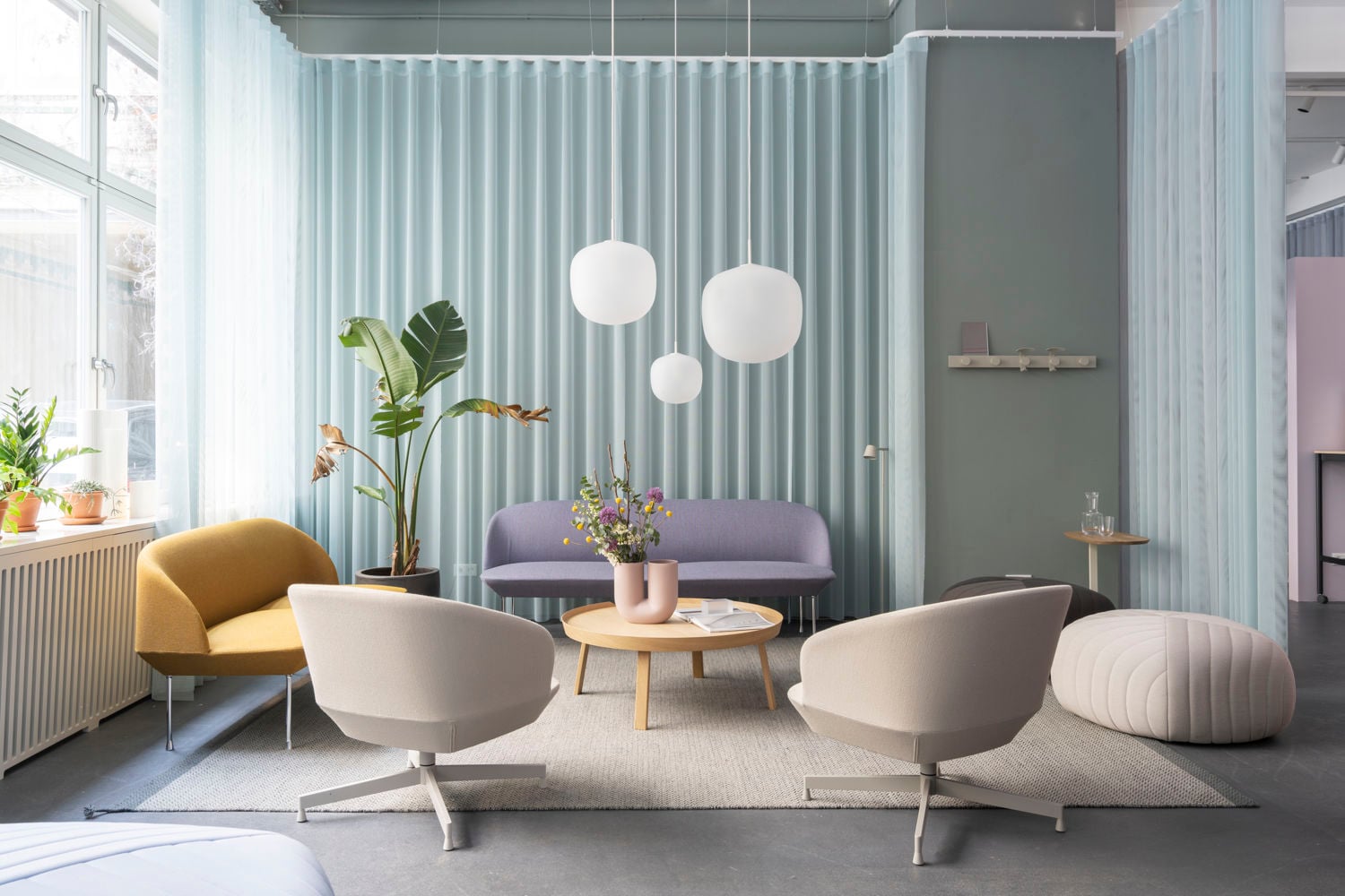 /cdn-cgi/image/width=1500,quality=85,format=auto/globalassets/content-media/images/stories/berlin/berlin-showroom-feb-2023-med-res-39.jpg