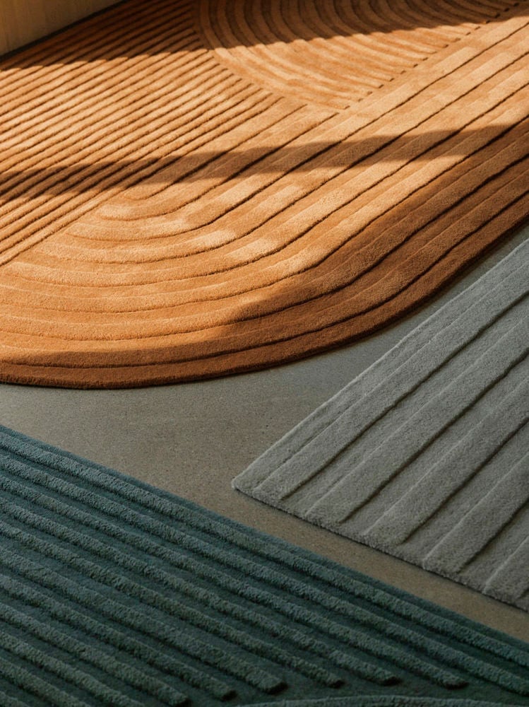  relevo-rug-burnt-orange-dark-green-sage-green-muuto