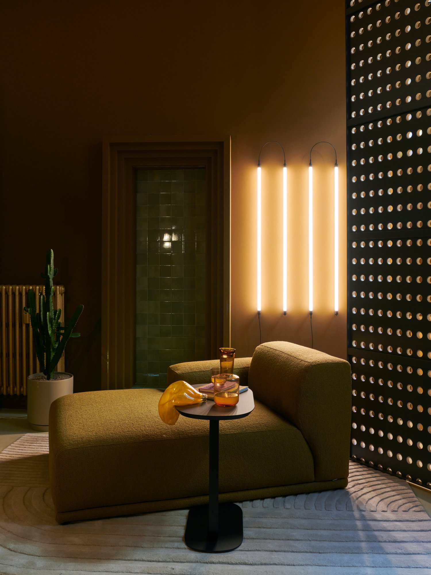 /cdn-cgi/image/width=1500,quality=85,format=auto/globalassets/content-media/images/stories/creating-intentional-spaces-in-a-milanese-apartment/muuto-milano-24-41042.jpg