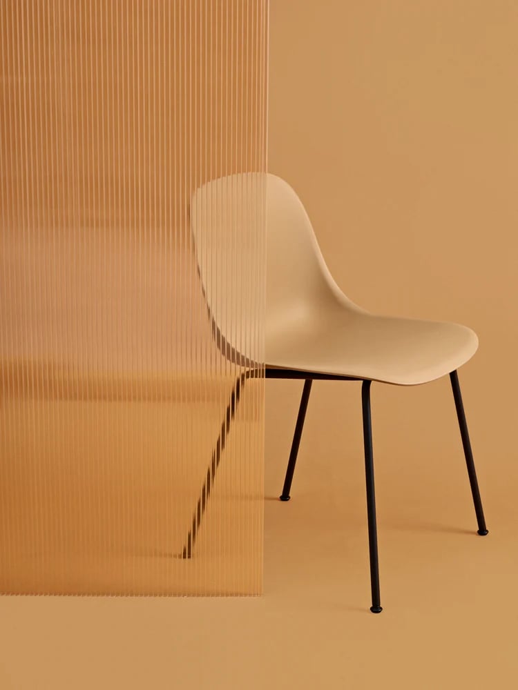 fiber-side-chair-tube-base-black-ochre-concept-muuto-org.png