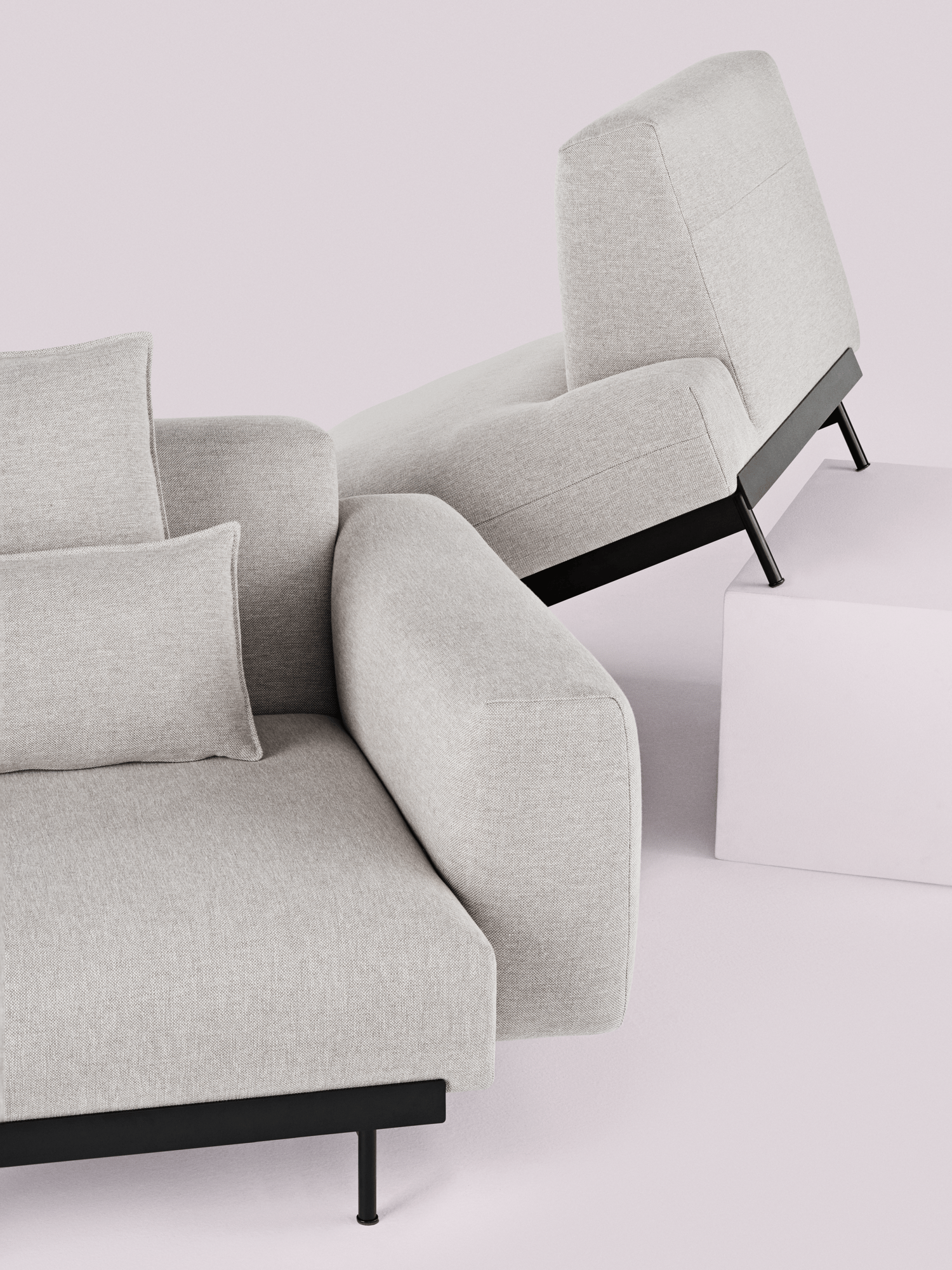 /cdn-cgi/image/width=1500,quality=85,format=auto/globalassets/content-media/images/stories/grand-modularityin/in-situ-concept-clay12-muuto-org.png
