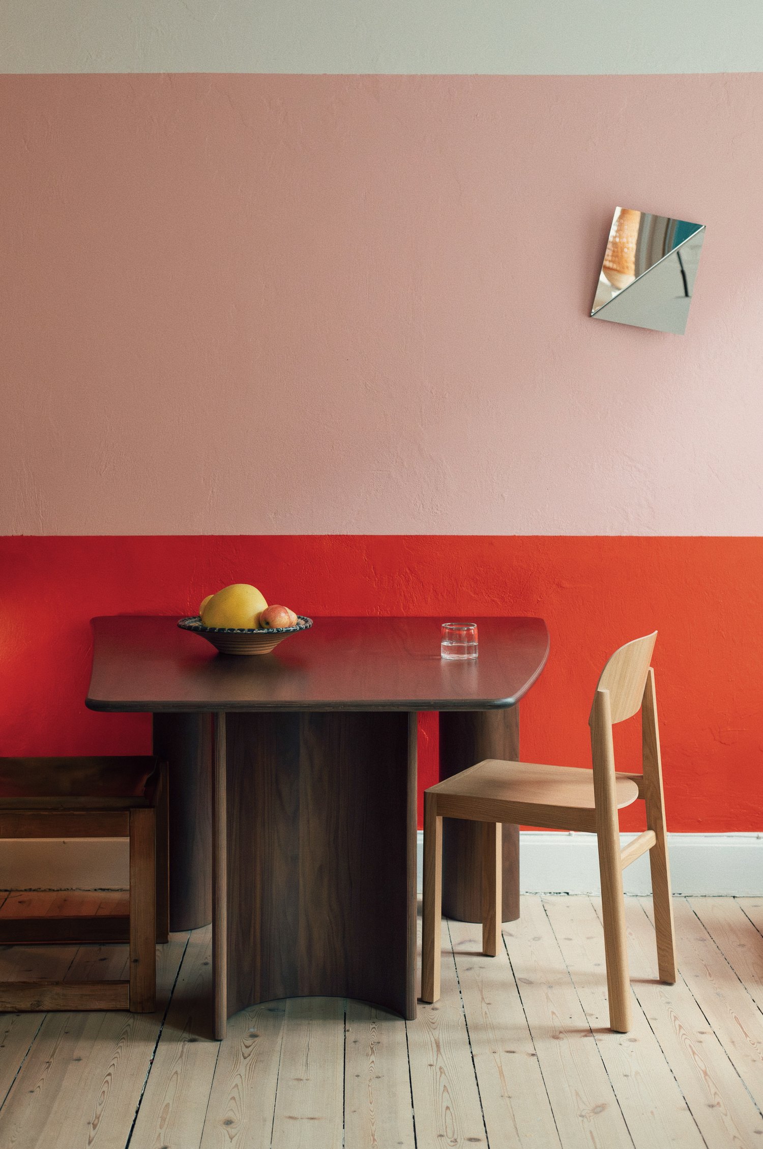 /cdn-cgi/image/width=1500,quality=85,format=auto/globalassets/content-media/images/stories/home-stories/inside-with---veronica/muuto_veronica_001_1.jpg