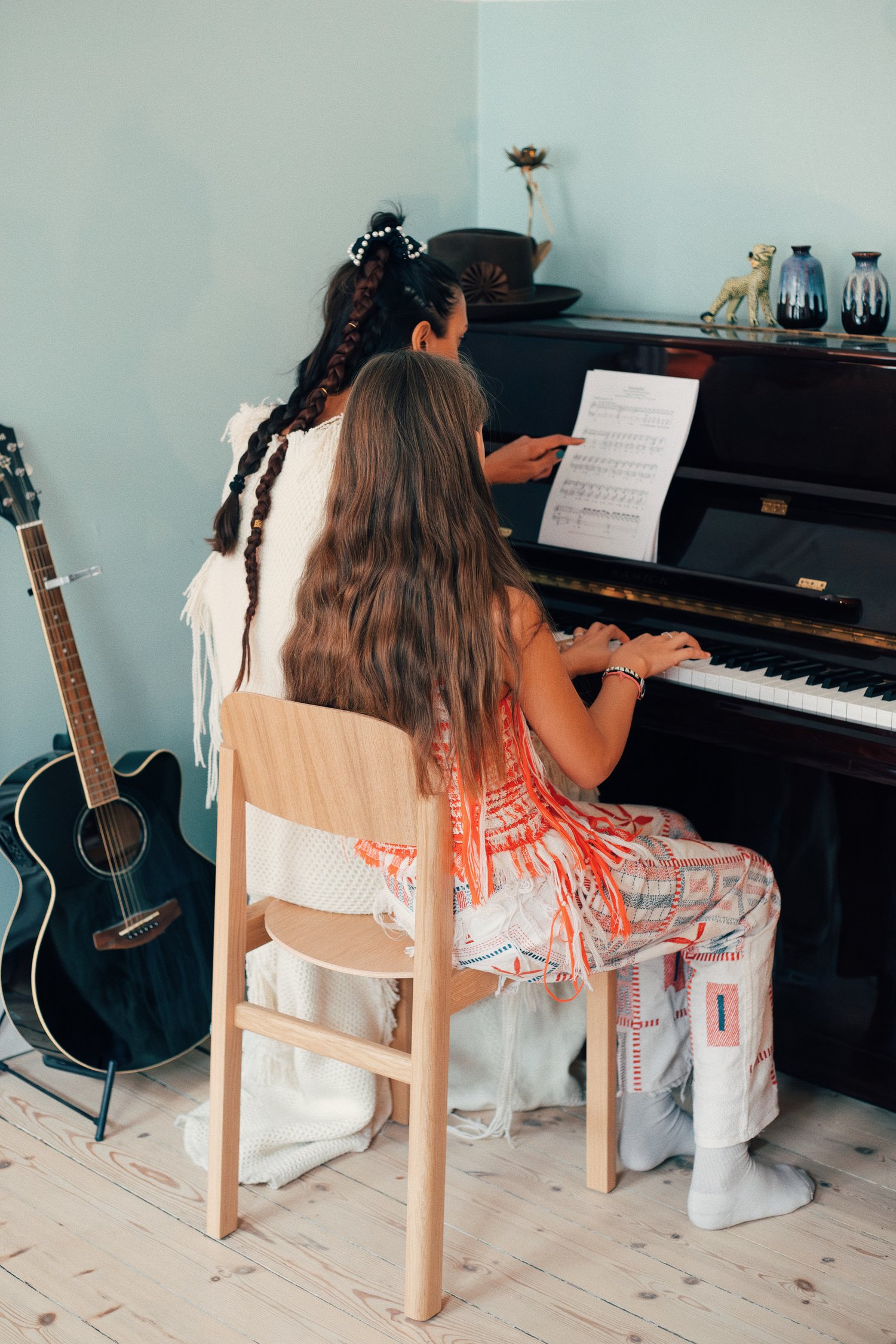 /cdn-cgi/image/width=1500,quality=85,format=auto/globalassets/content-media/images/stories/home-stories/inside-with---veronica/muuto_veronica_029.jpg