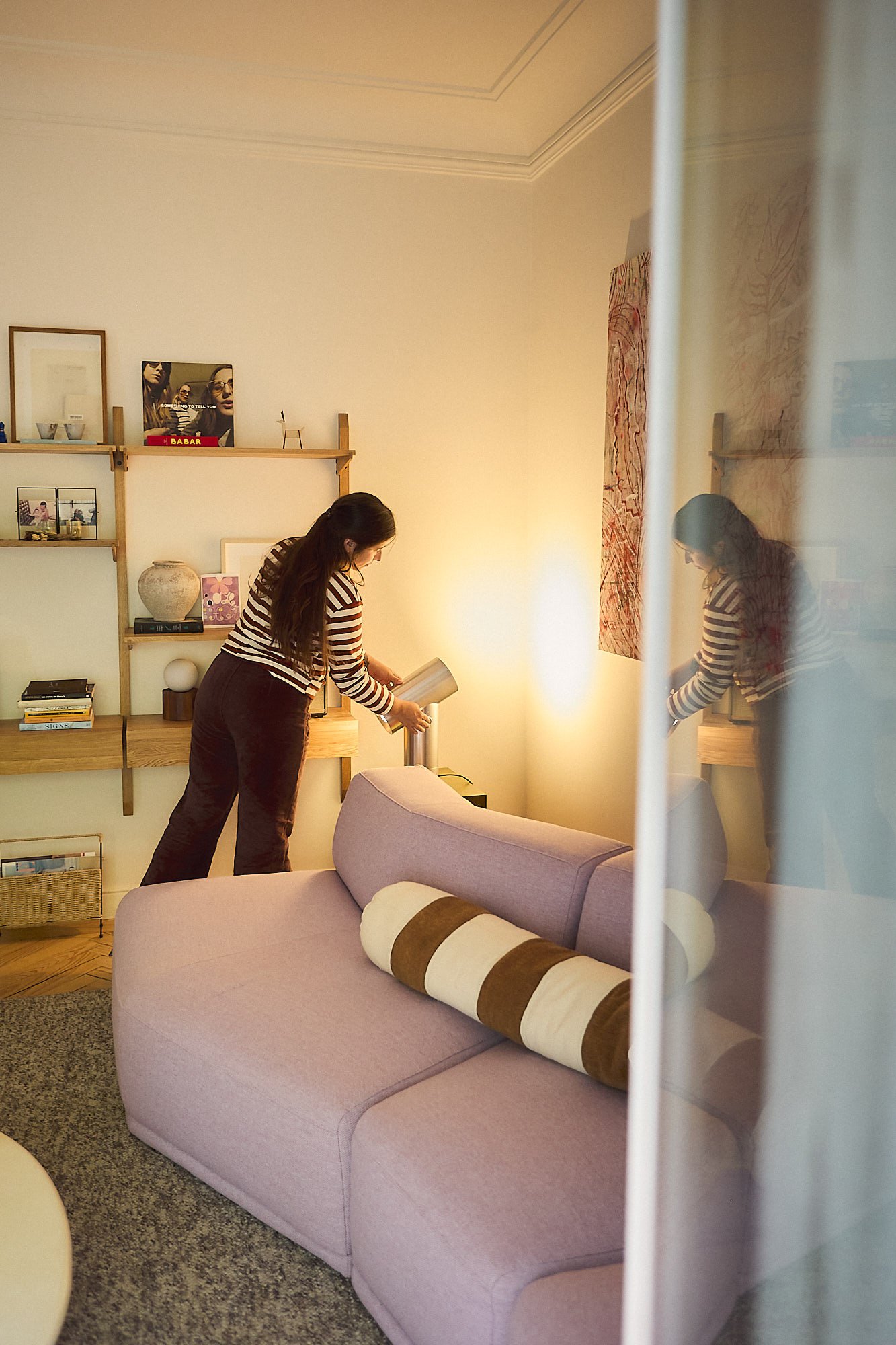 /cdn-cgi/image/width=1500,quality=85,format=auto/globalassets/content-media/images/stories/home-stories/sofa-story---natalia-swarz/muuto_natalia_swarz_-18.jpg