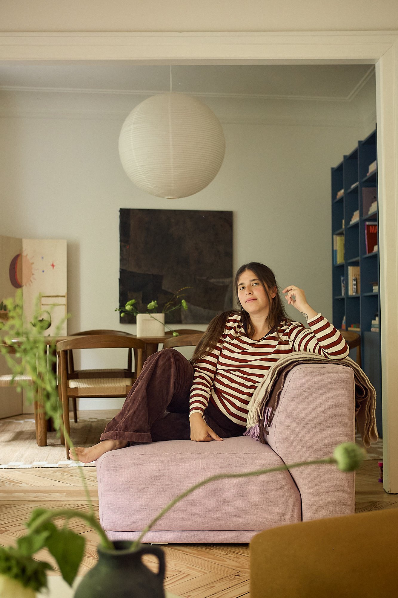 /cdn-cgi/image/width=1500,quality=85,format=auto/globalassets/content-media/images/stories/home-stories/sofa-story---natalia-swarz/muuto_natalia_swarz_-47.jpg