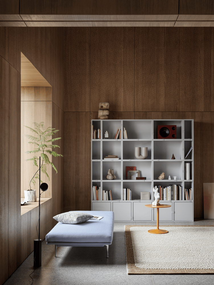 tacked-grey-outline-daybed-vidar-723-soft-side-orange-o48-h48-pebble-burnt-orange-kink-dusty-lilac-muuto-org