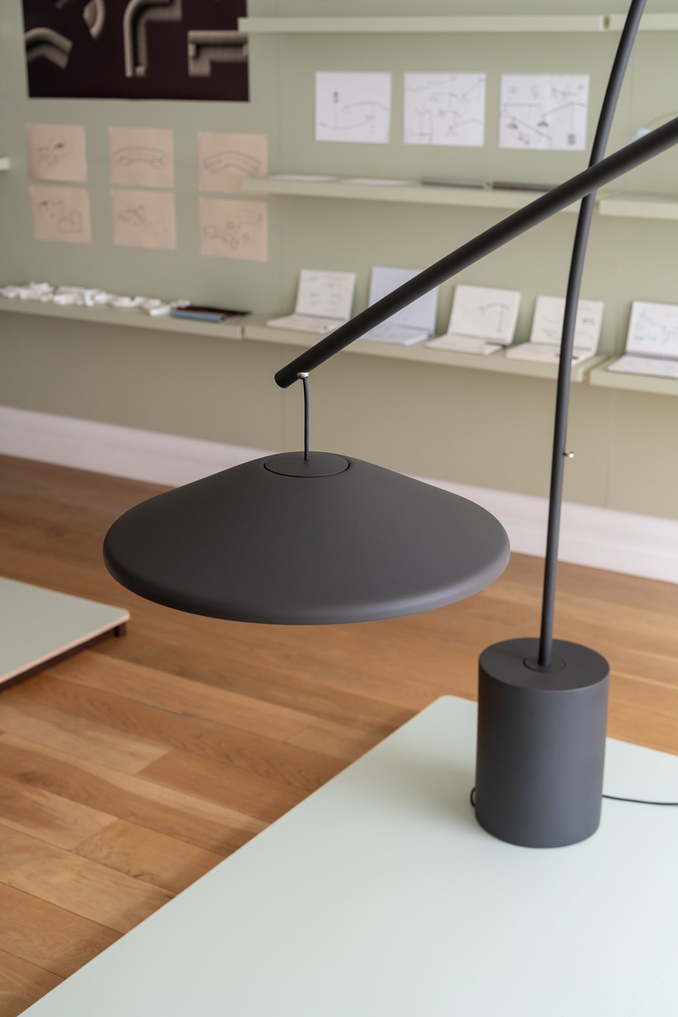 /cdn-cgi/image/width=1500,quality=85,format=auto/globalassets/content-media/images/stories/product-stories/contra-floor-lamp/muuto-showroom-3dd-2026-contra-floor-lamp-proces-02-lo-res.jpg
