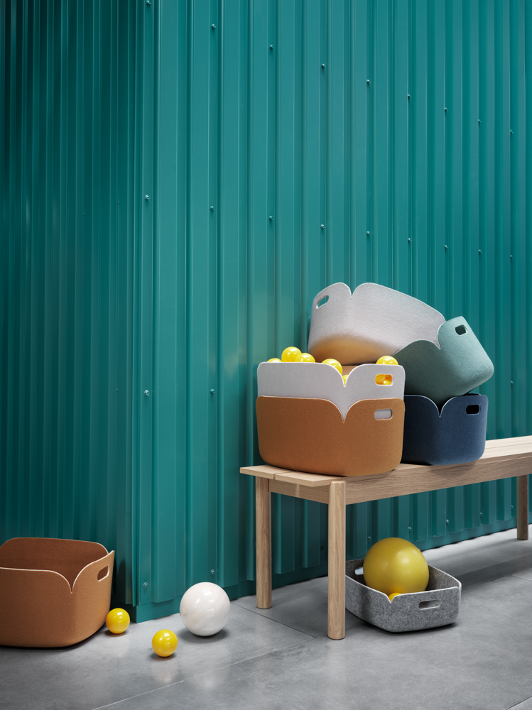 /globalassets/content-media/images/accessories/storage/restore-basket-burnt-orange-sand-blue-grey-dusty-green-grey-melange-linear-wood-bench-170x34-muuto-org.png?revision=639075192720000000