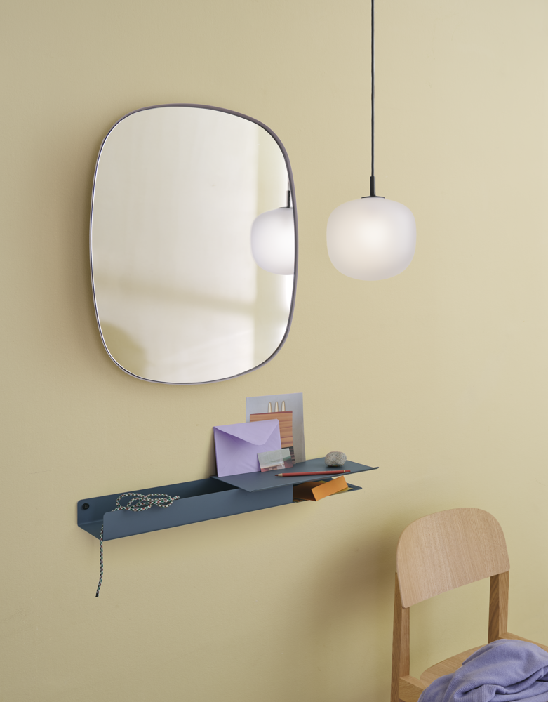 /globalassets/content-media/images/plp/storage/hallway-storage/folded-shelves-platform-blue-grey-rime-12-black-framed-mirror-small-workshop-chair-muuto-org.png?revision=639077049440000000