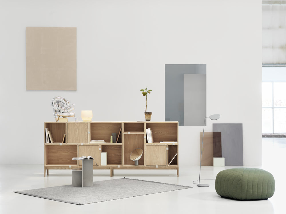 /globalassets/content-media/images/plp/storage/modular-storage/stacked-oak-config-7-half-side-table-five-remix-993-leaf-mimic-ply-cosy-in-white-landscape-org.png?revision=639076807190000000