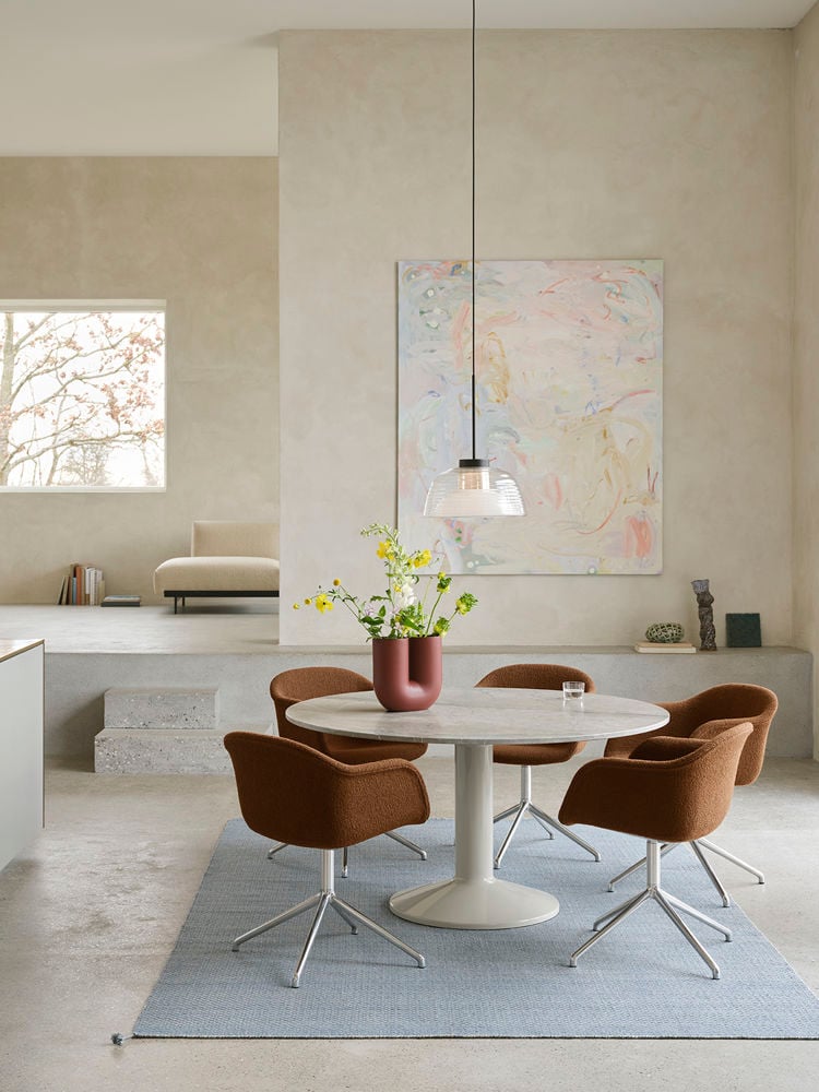 midst-140-grey-marble-grey-fiber-armchair-hearth-4-ply-in-situ-hearth-7-low-res.jpg