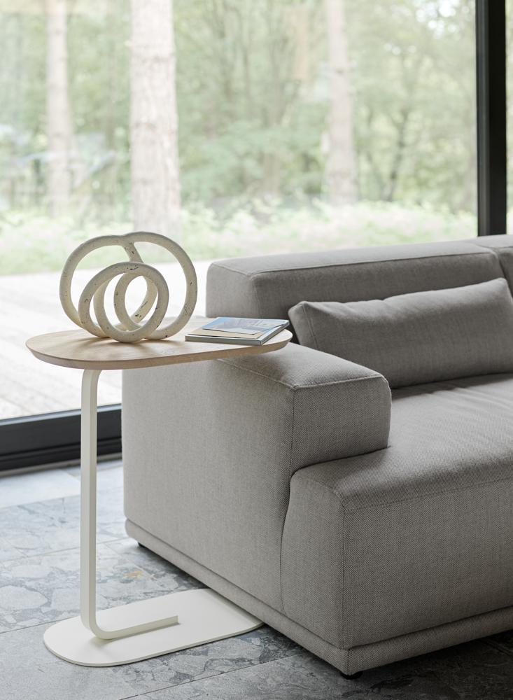 /globalassets/content-media/images/sofa-experience/connect-soft/connect-soft-modular-sofa-rewool-128-relate-h60-solid-oak-off-white-muuto-org.png?revision=639091003130000000