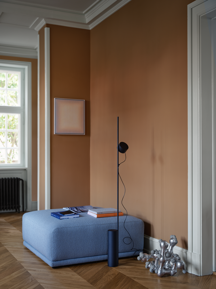 /globalassets/content-media/images/sofa-experience/connect-soft/post-floor-black-connect-soft-module-i-hearth-012-muuto-org.png?revision=639090996200000000