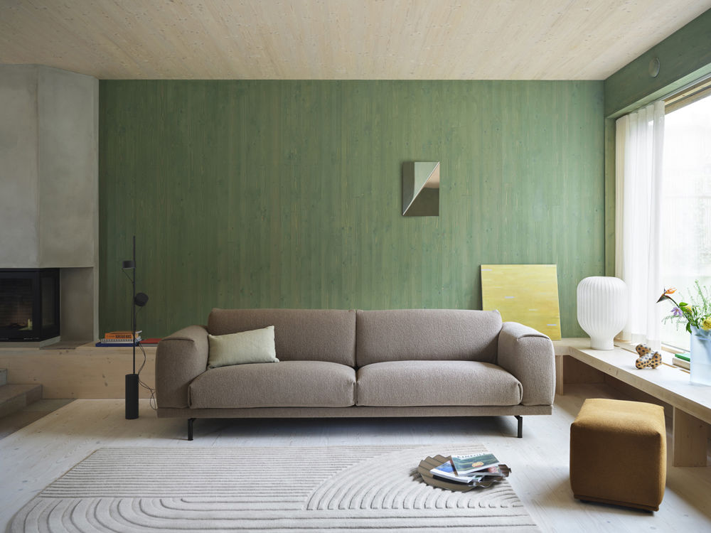 rest-sofa-3-seater-metal-hearth-06-gaze-mirror-strand-table-lamp-59-relevo-off-white-post-floor-black-echo-pouf-low-res