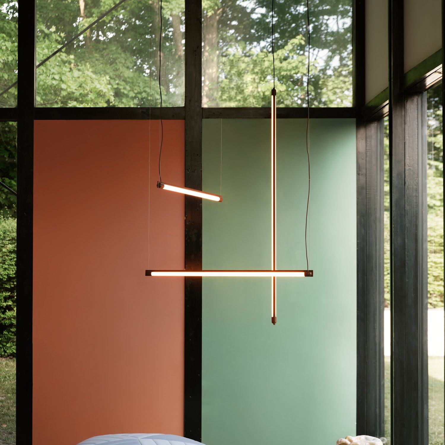 Fine-suspension-lamp-deep-red-five-pouf-planum-271-muuto-org-2x2 Tiles Full image