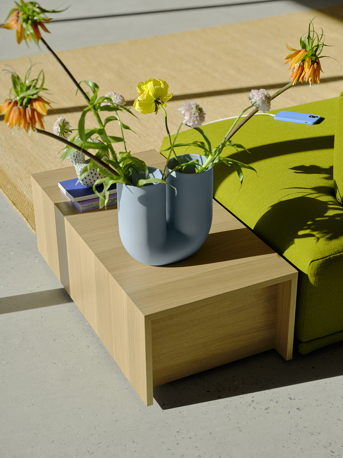 FLAT FURNITURE　Frame flower vase　おまけ付き FLAT FURNITURE