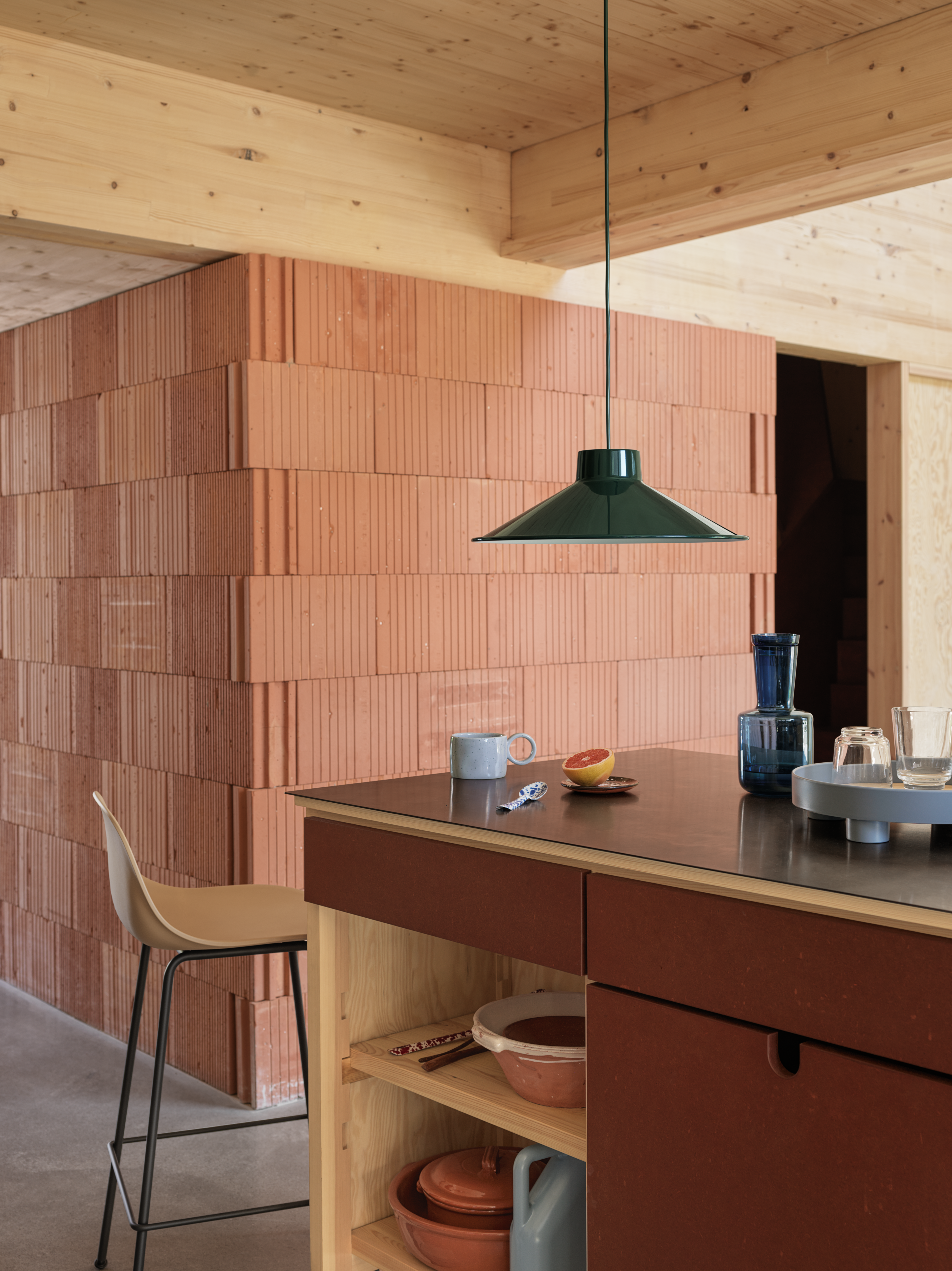 Top Pendant Lamp Ø36 in Dark Green - Fiber Counter Stool 65 cm in Ochre/Black w. Tube Base - Raise Carafe - Platform Tray 