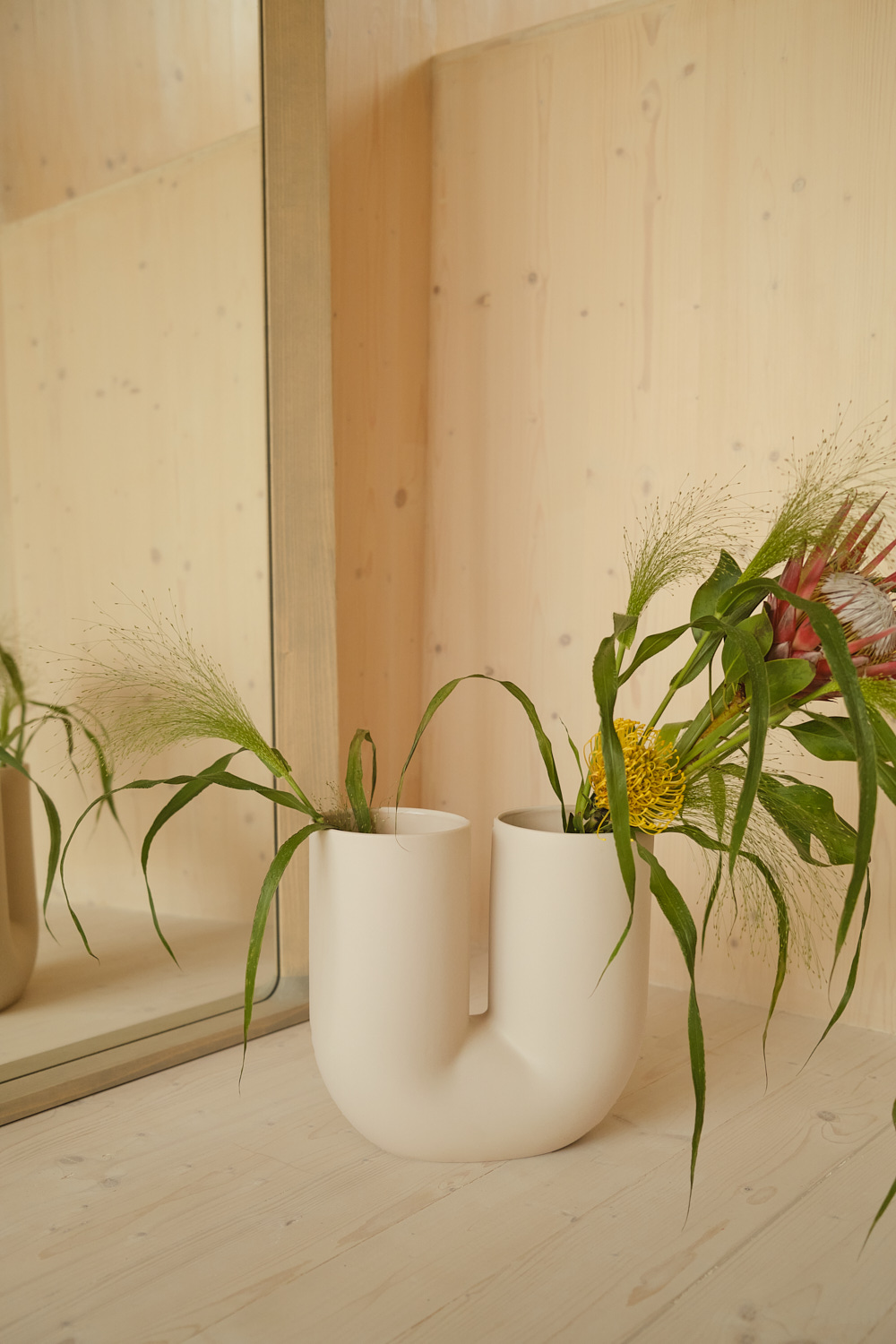 MUUTO ムート KINK VASE キンクベース KINKVASE Earnest Studio