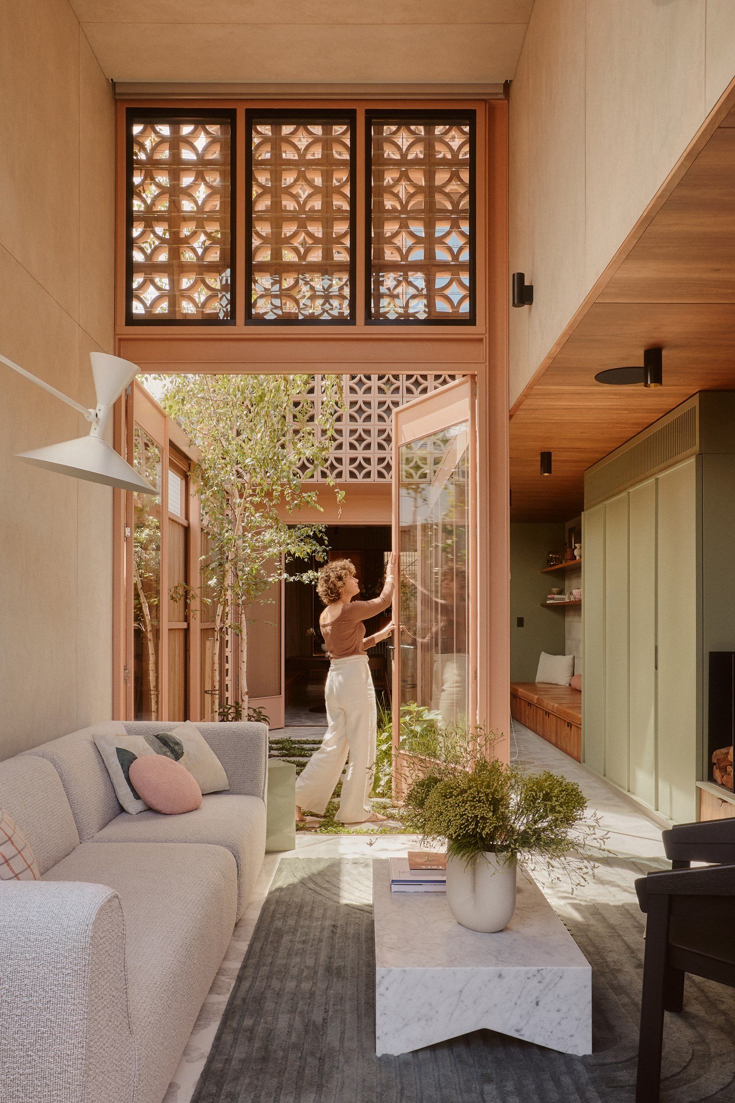 Friends-of-Friends_Muuto_Eve-Wilson_HR_6