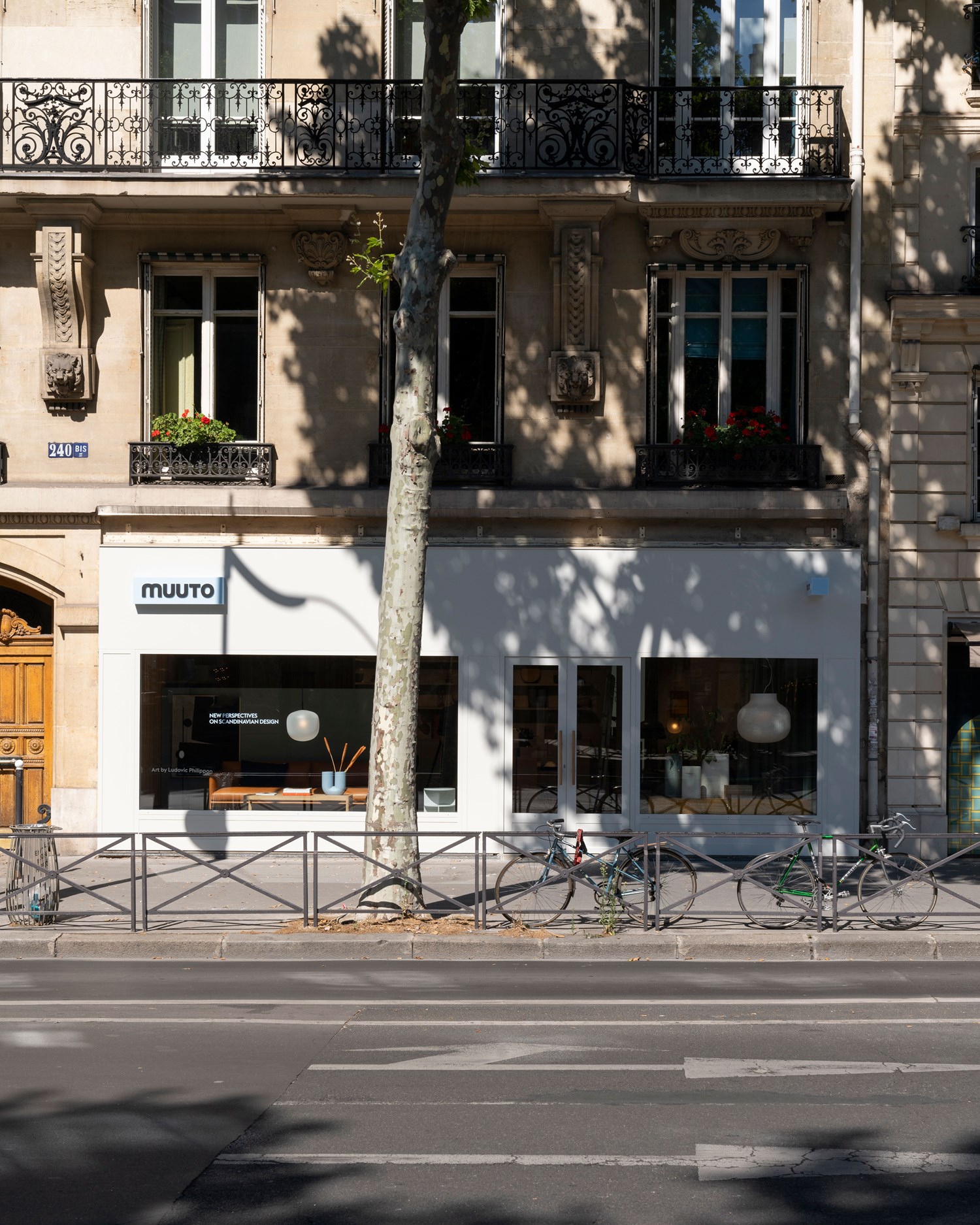 paris-flagship-store-july-2020-med-res-100