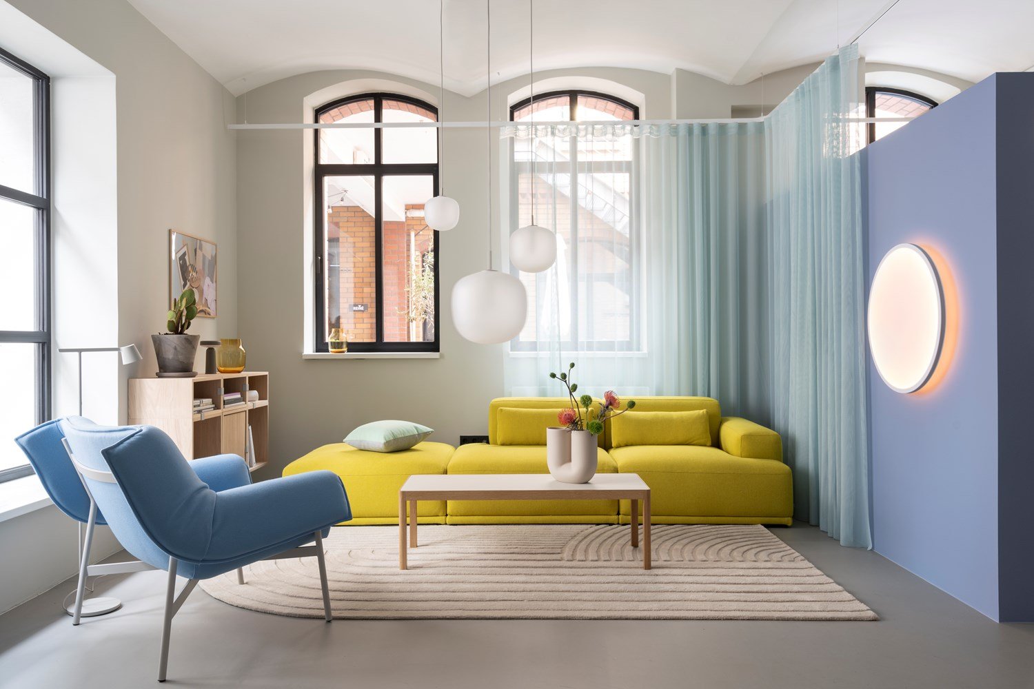 dusseldorf-showroom-okt-2023-med-res-1 2