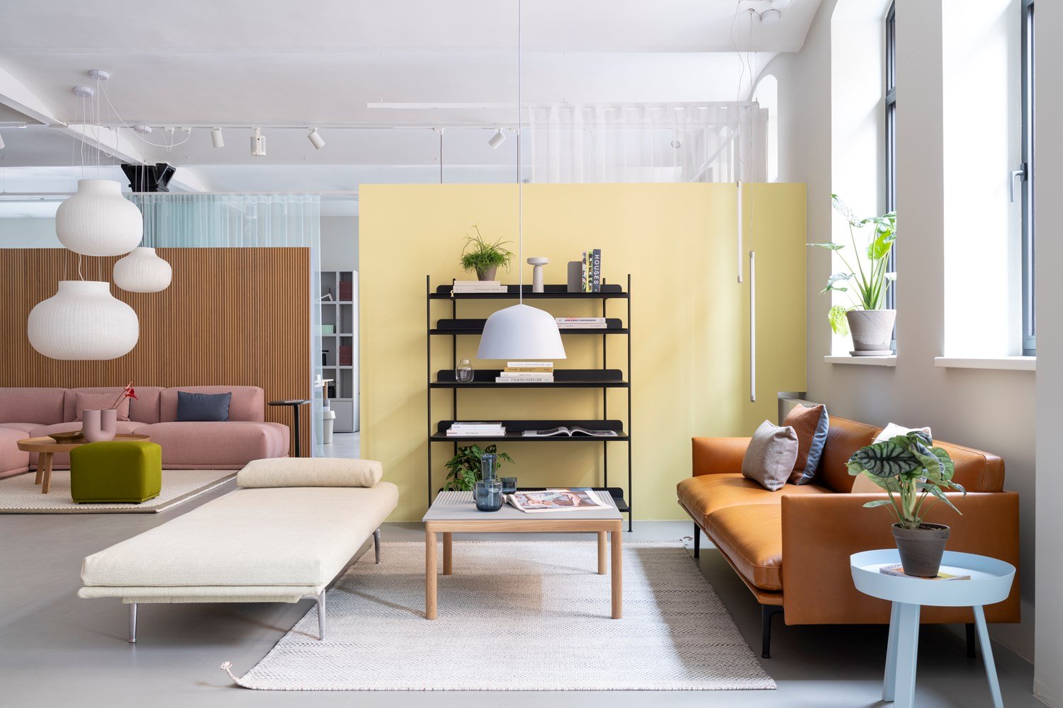 dusseldorf-showroom-okt-2023-med-res-37 1