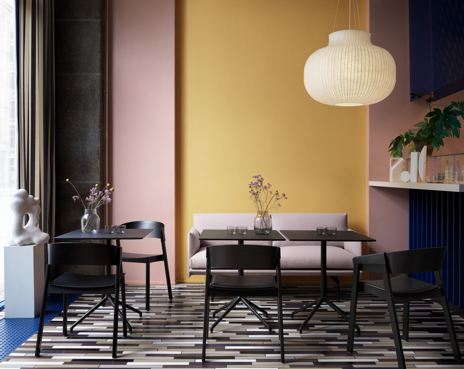 Outline Studio Sofa | Compact elegance