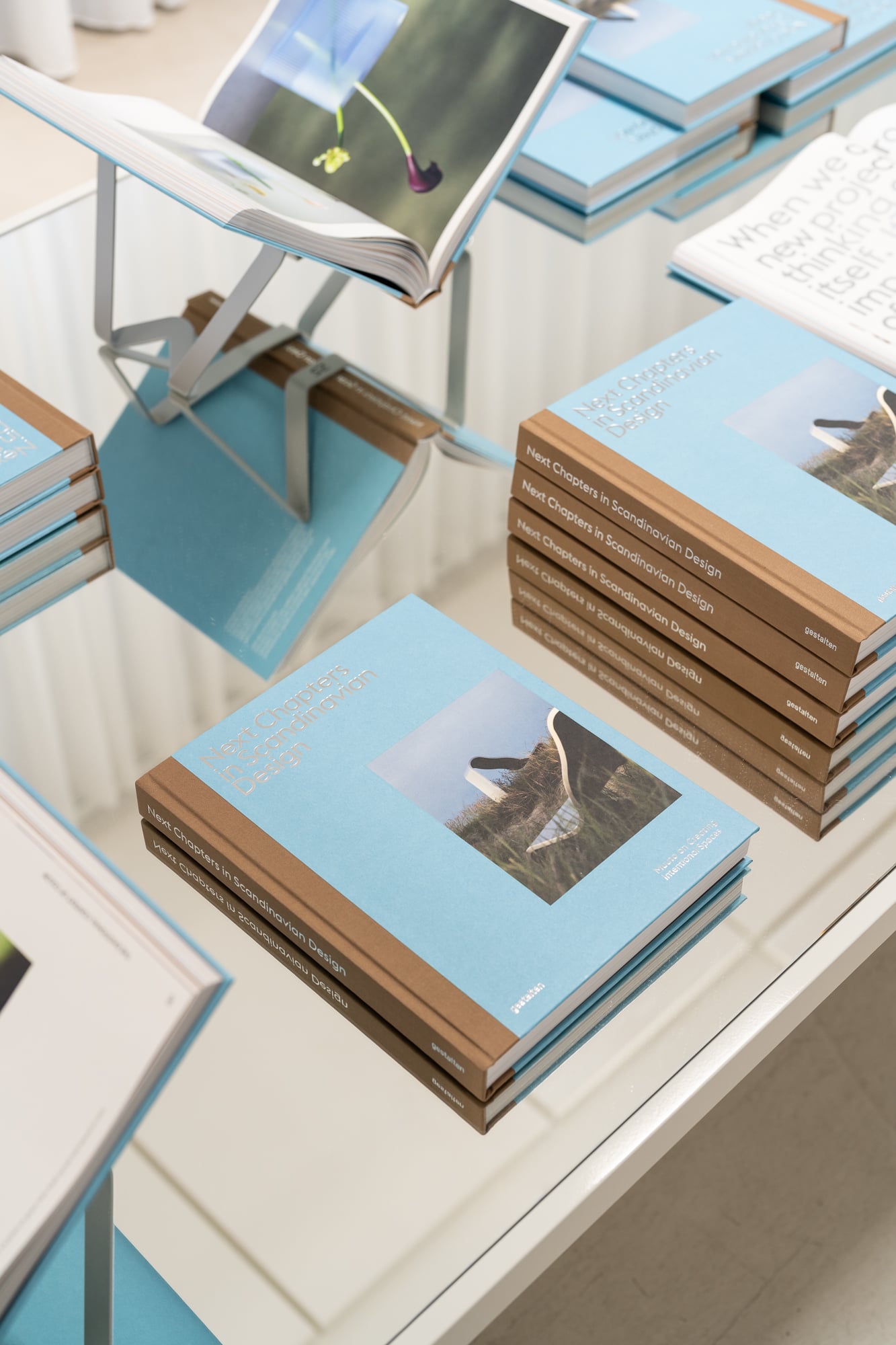 /globalassets/katja--nanna/3days-recap-story/images/muuto-showroom-3dd-2026-next-chapters-02-lo-res.jpg?revision=639172958180000000