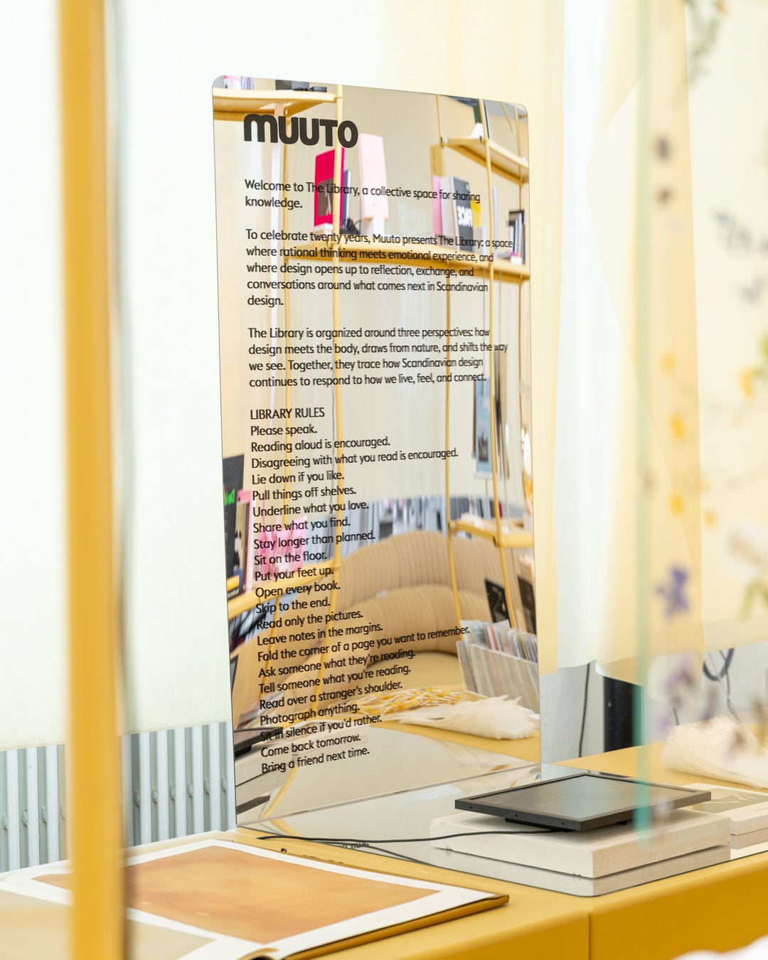 /globalassets/katja--nanna/3days-recap-story/images/muuto_library_some_4x5_09.jpg?revision=639173676480000000
